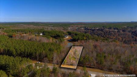 3685 Crockett Point