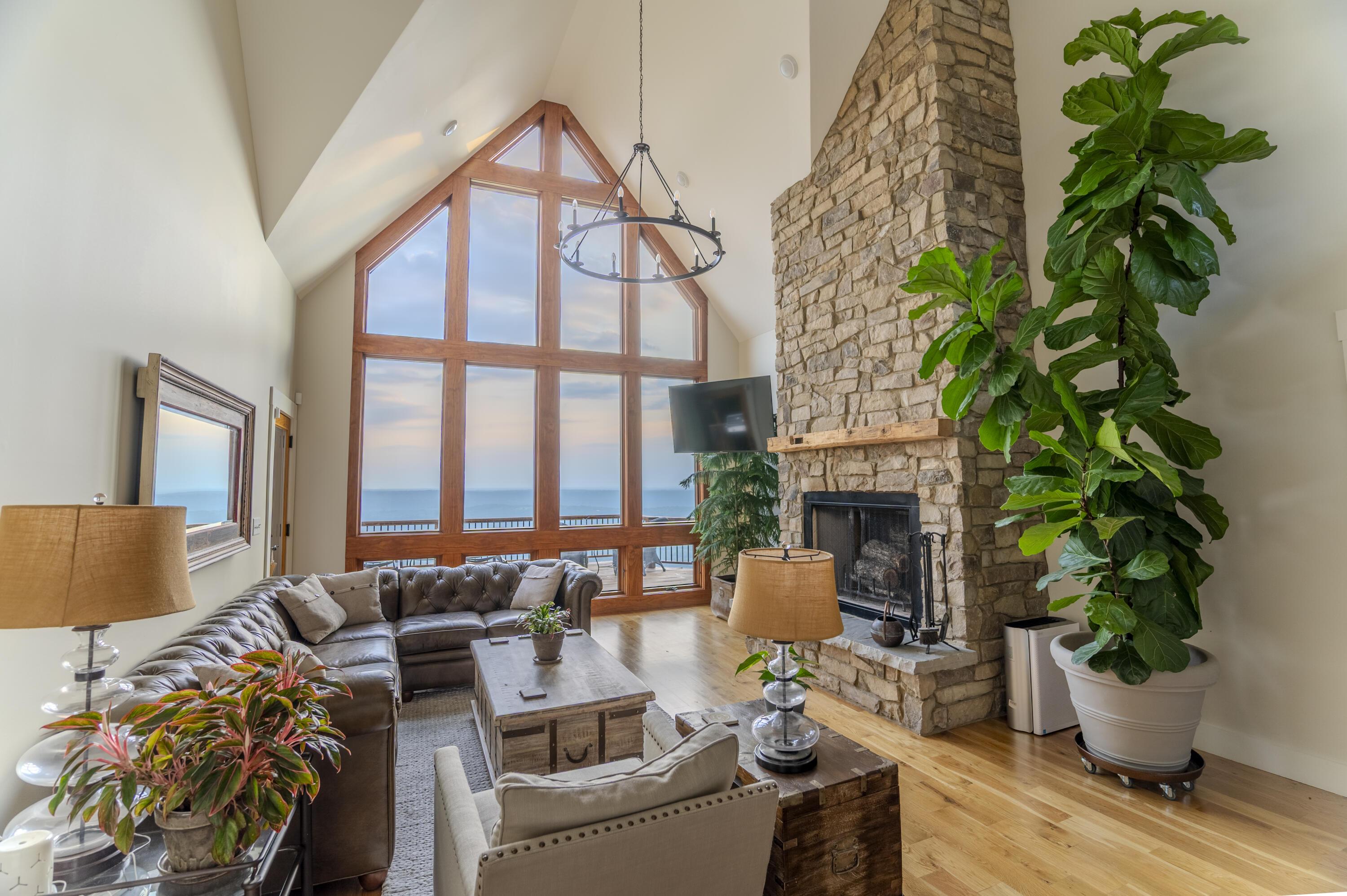 Image 4: Great Room