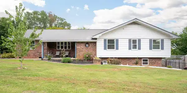 3107 Lookaway Trail