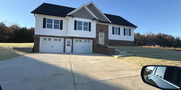 8070 Abraham Lane