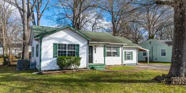 5603 Clemons Road