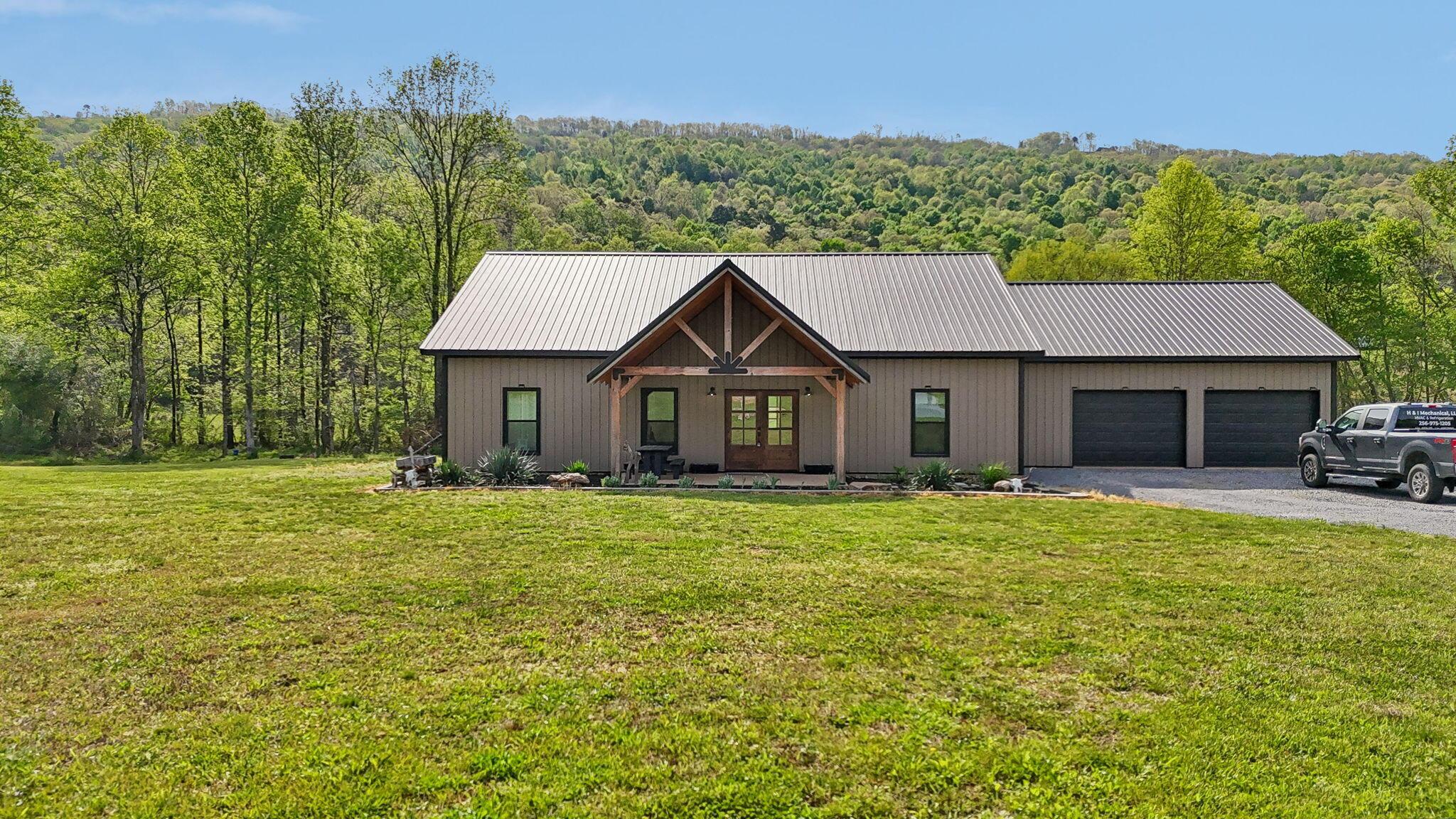 Image 4: 2-11438 Co Rd 91 - 002