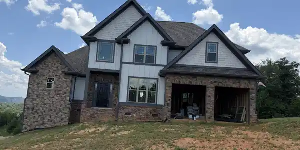 2021 Pearl Drive SW