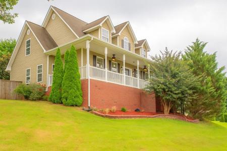 199 Falcons View Drive