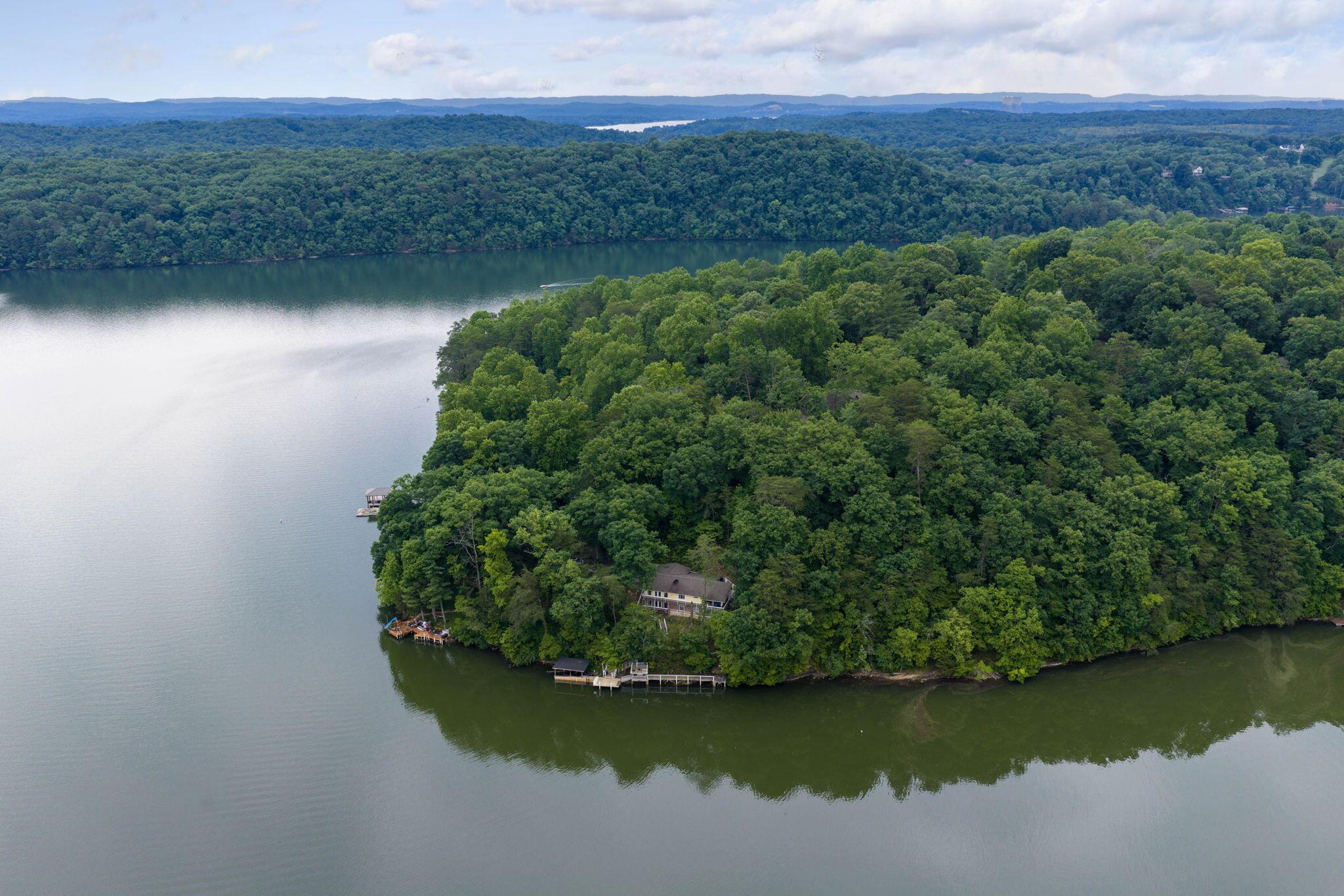 Image 3: 8-web-or-mls-DJI_20260529123921_0950_D-7