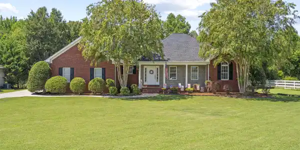94 Chandler'S Ridge Drive