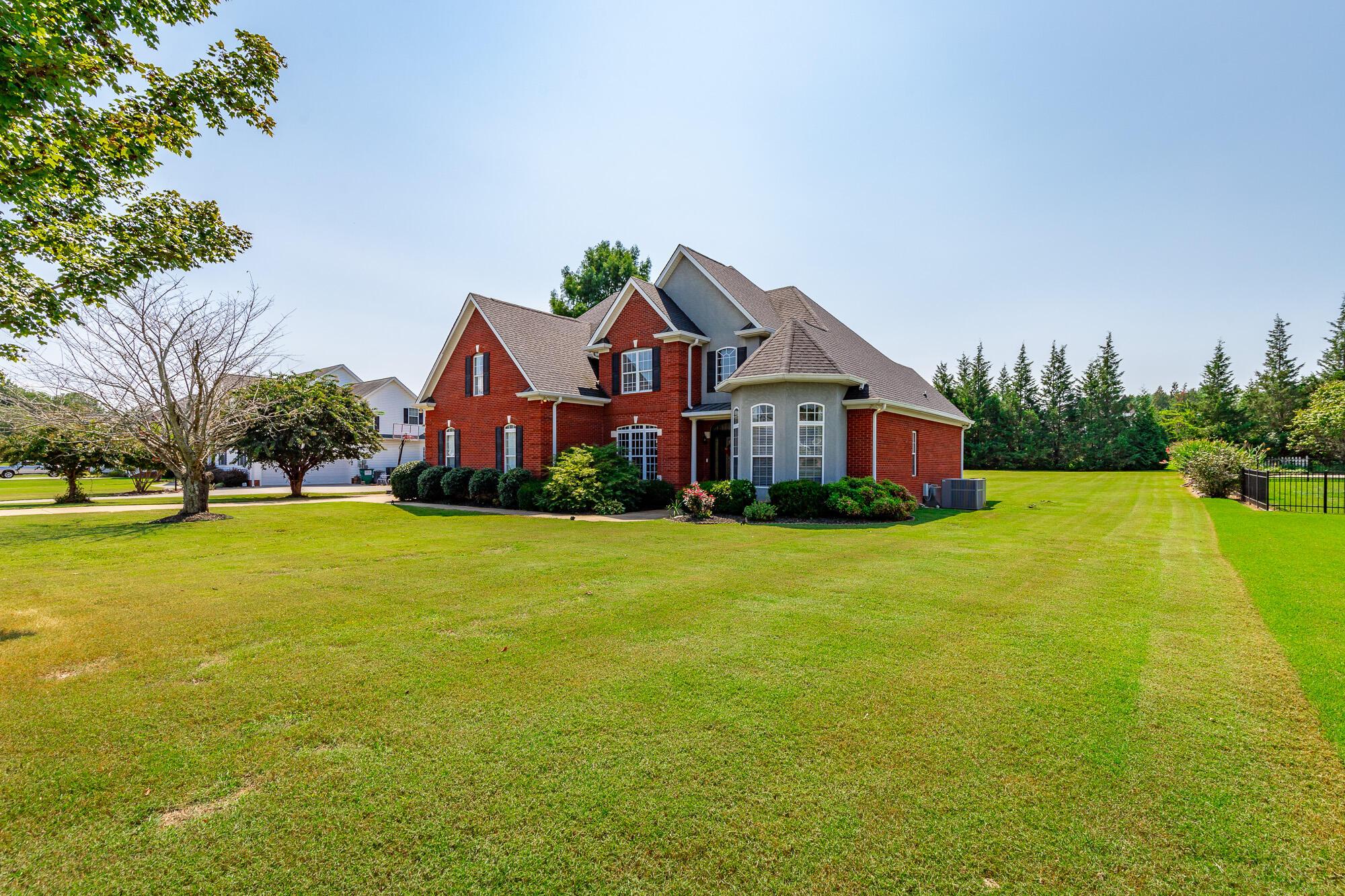 Image 1: 30 Clover Drive HD-2