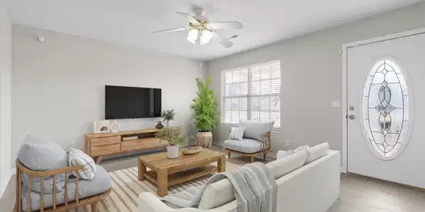 Image 4: 02-Living Room 2