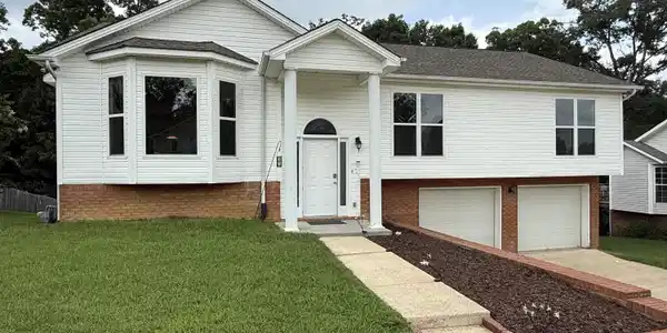 10095 Fielding Road
