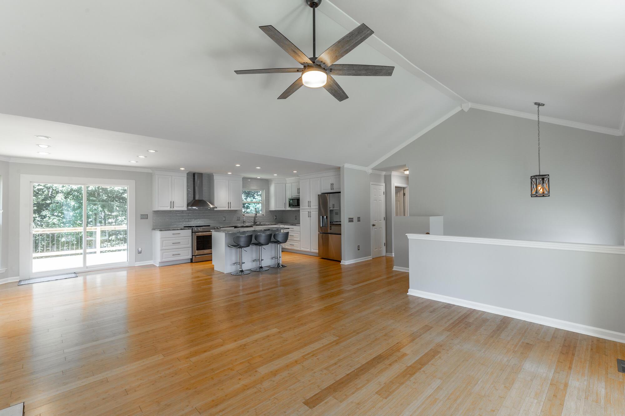 Image 4: 10095 Fielding Road HD-2