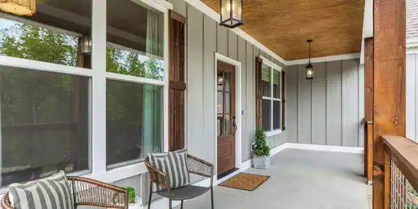 Image 2: 831 Dedmon Rd
