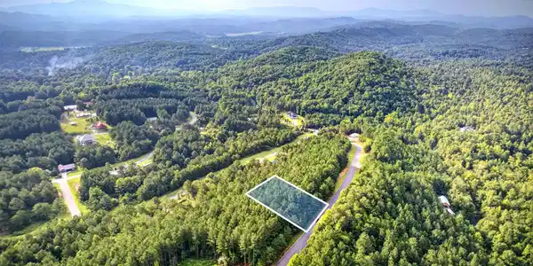 Image 4: 034_DJI_0487