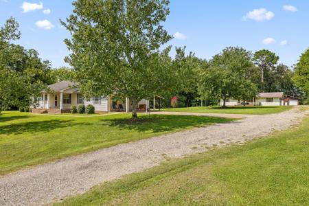 204 Old County Road