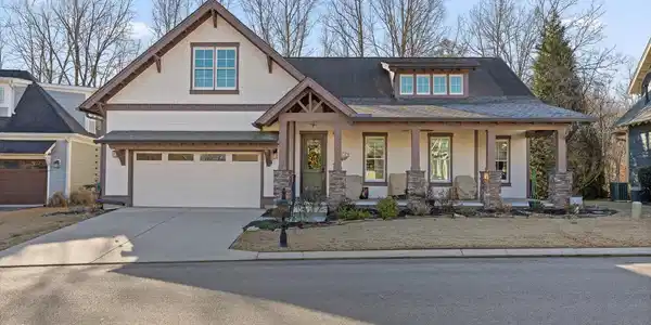 840 Waterthrush Lane