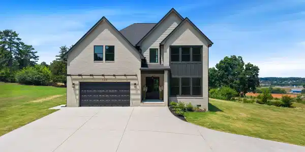 428 Wilkinson Road NE