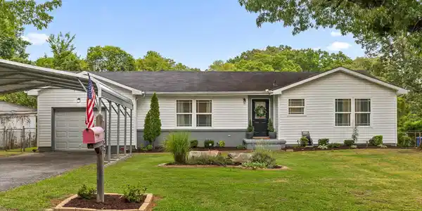 1237 Cranbrook Drive