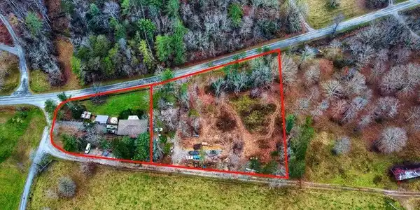 11 Cedar Hill Road