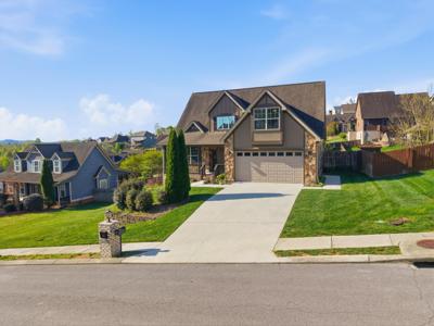 8095 Burgundy Circle