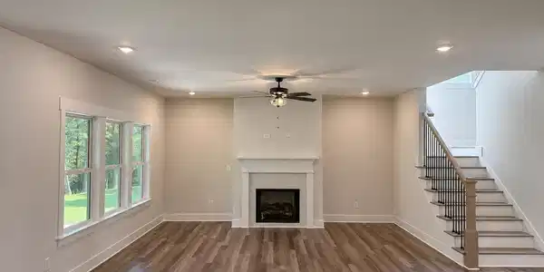 Image 4: Family Room