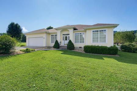 286 Cedar Lane