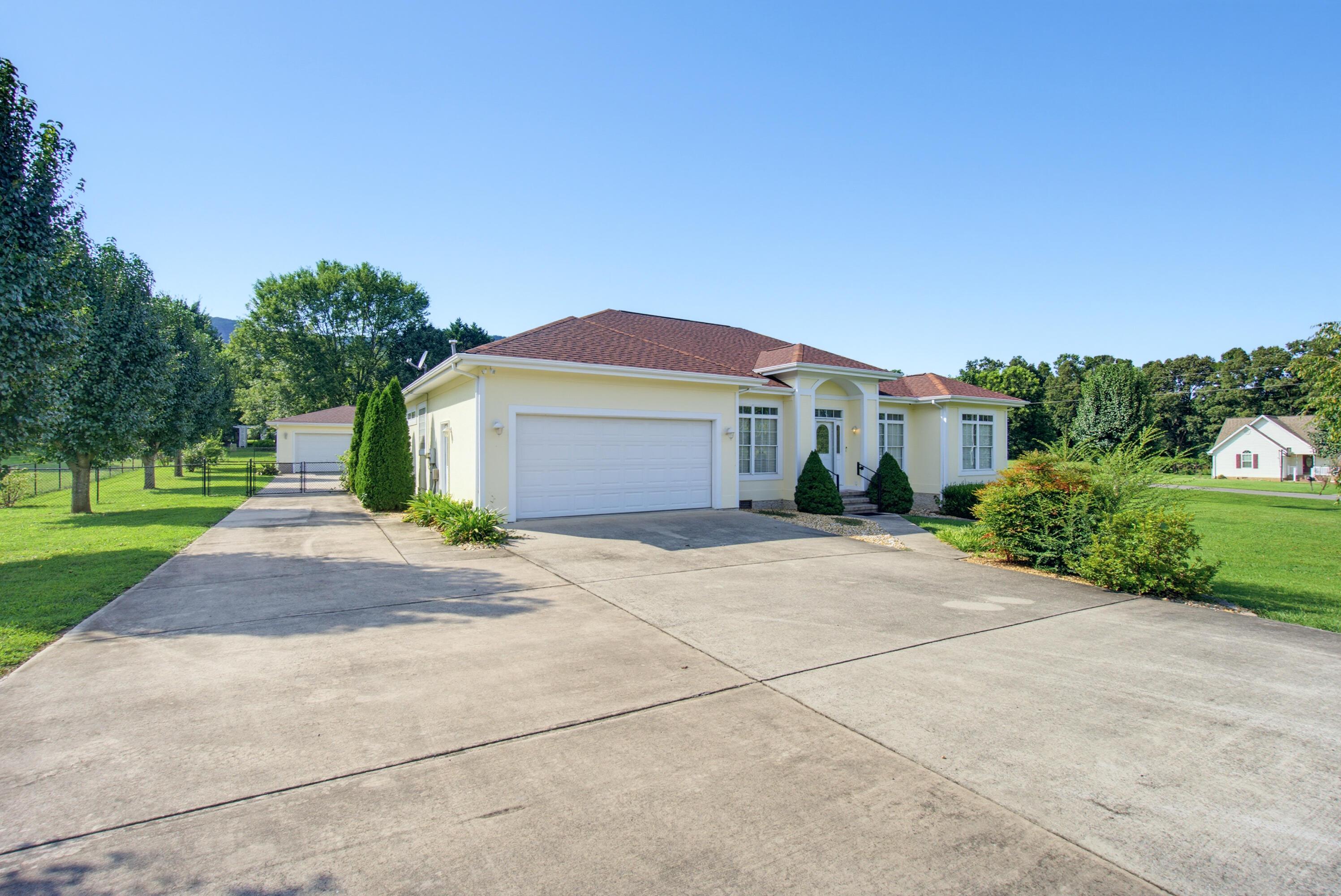 Image 4: 286 Cedar Lane-1