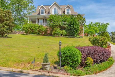 199 Falcons View Drive