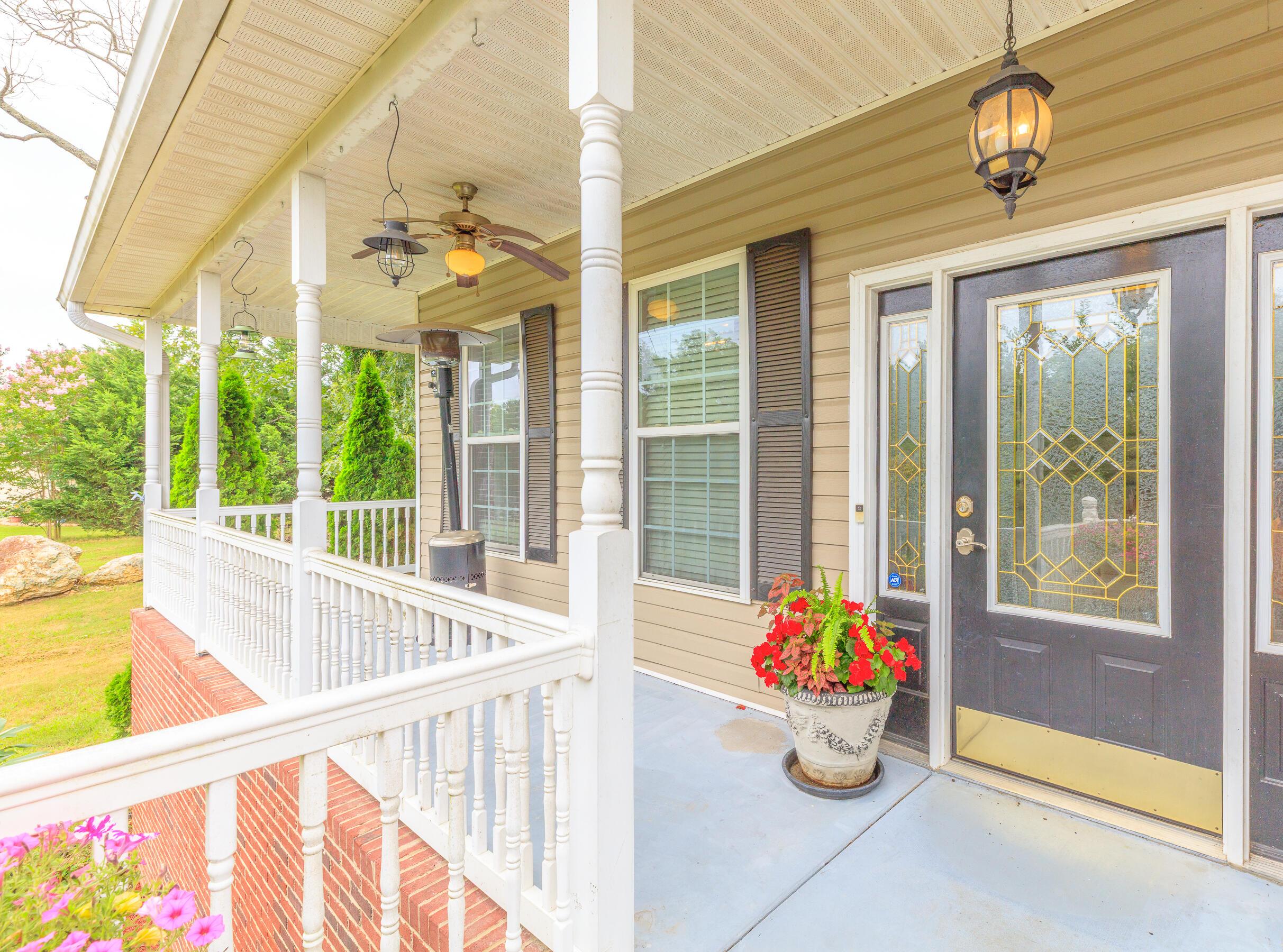 Image 2: 199 Falcons View HD-12