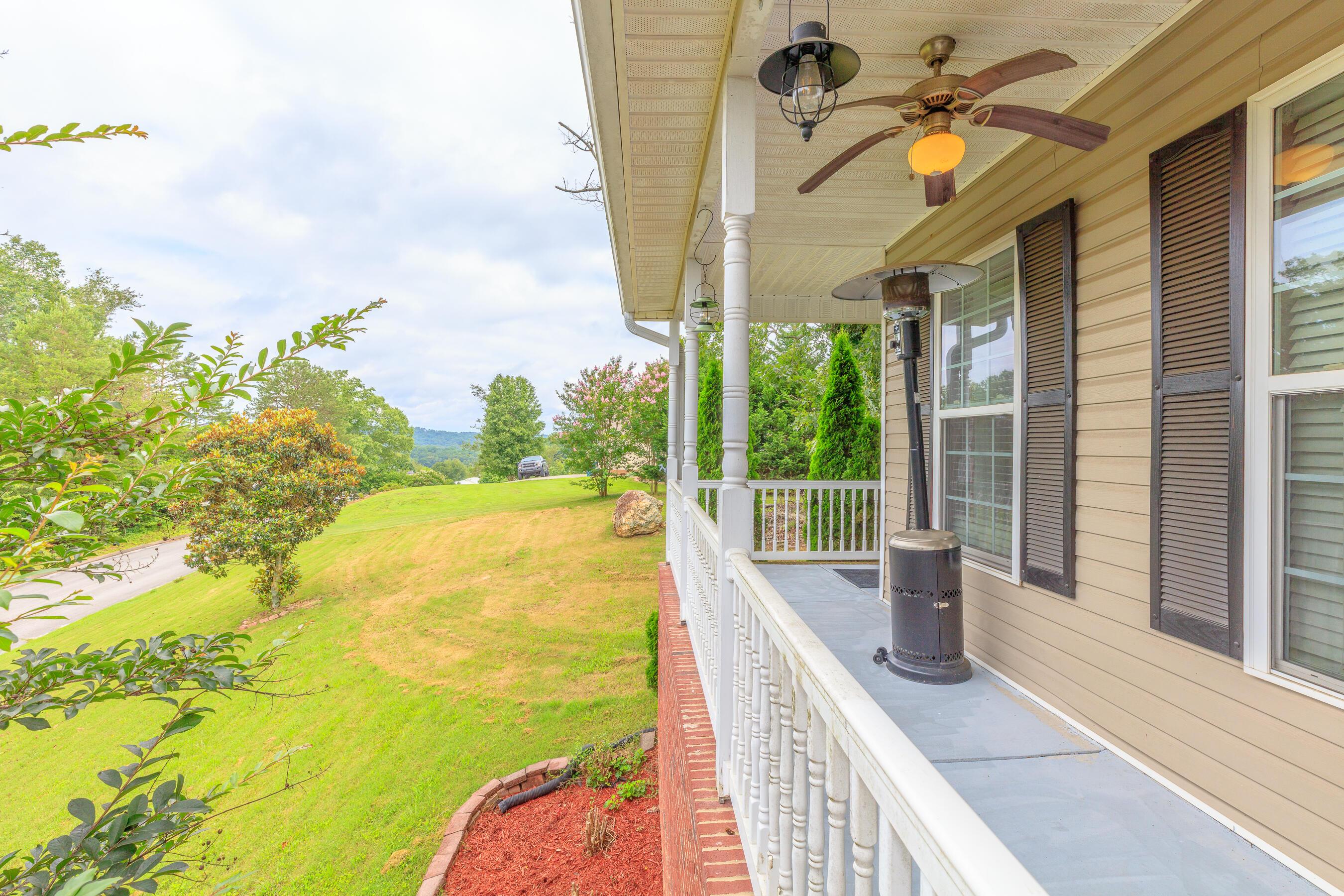 Image 3: 199 Falcons View HD-13