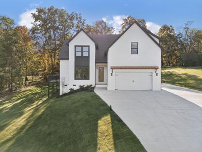 524 Wilkinson Road NE