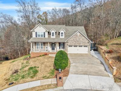 225 Mallard Hill