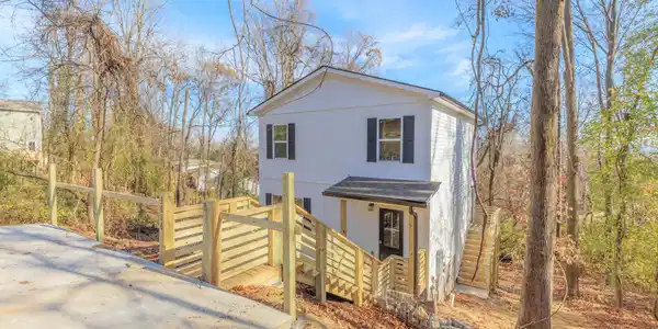 3616 Mountain View Drive