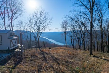 205 Healing Bluff Road