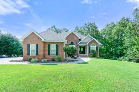 205 N Ridge Drive