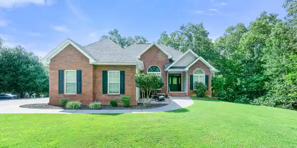 205 N Ridge Drive