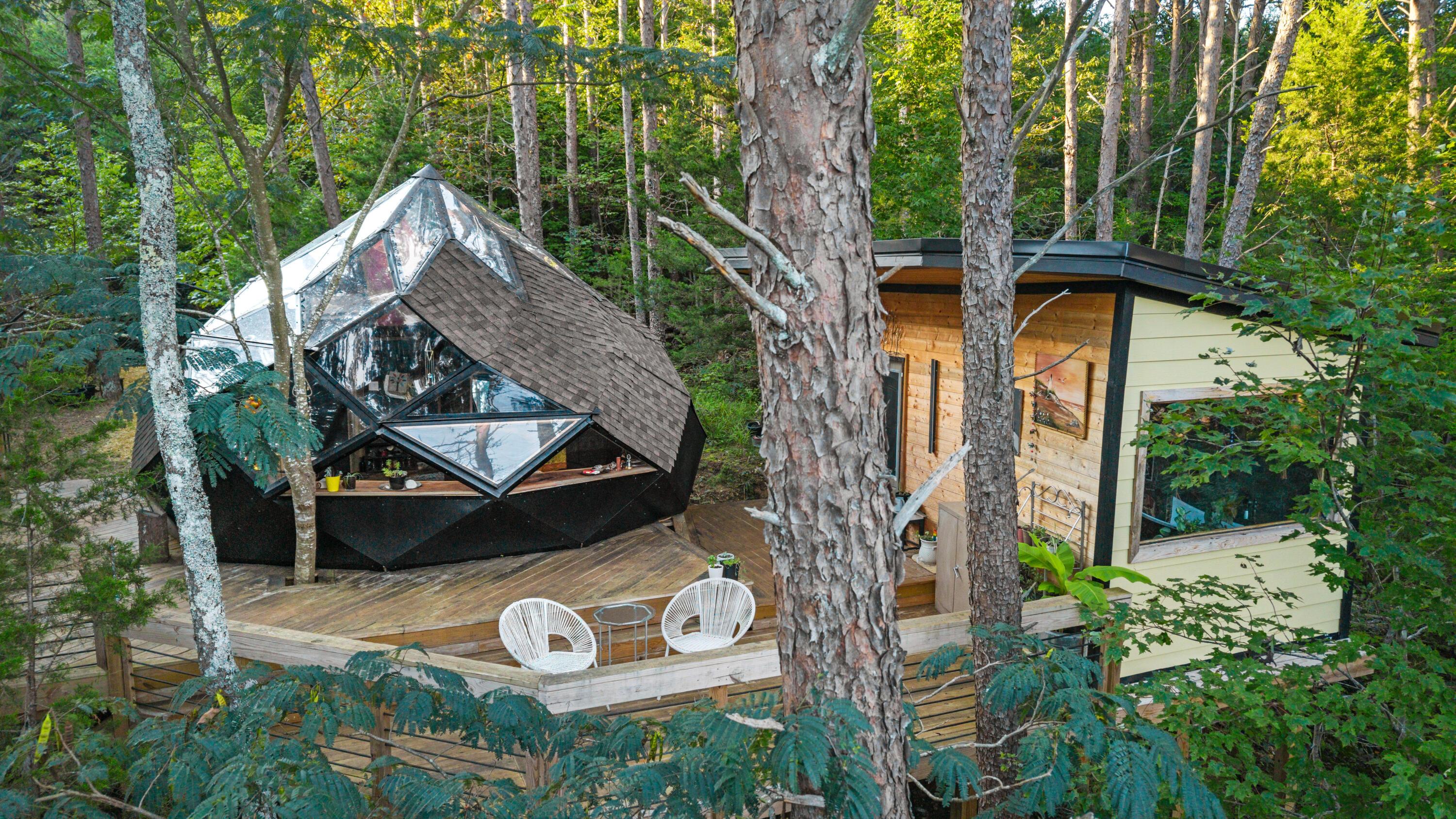 Image 2: THE UPPER PROPERTY