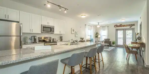 804 Riverfront Parkway