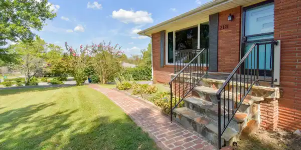 Image 2: MissionRidge_03