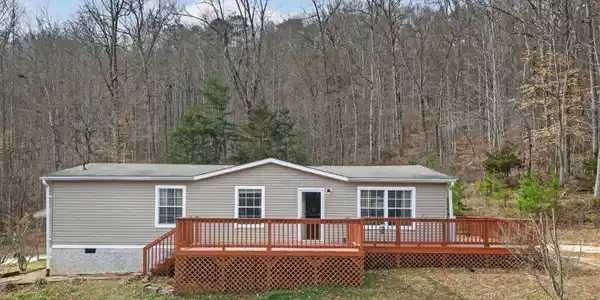 1070 N Pryor Cove Road