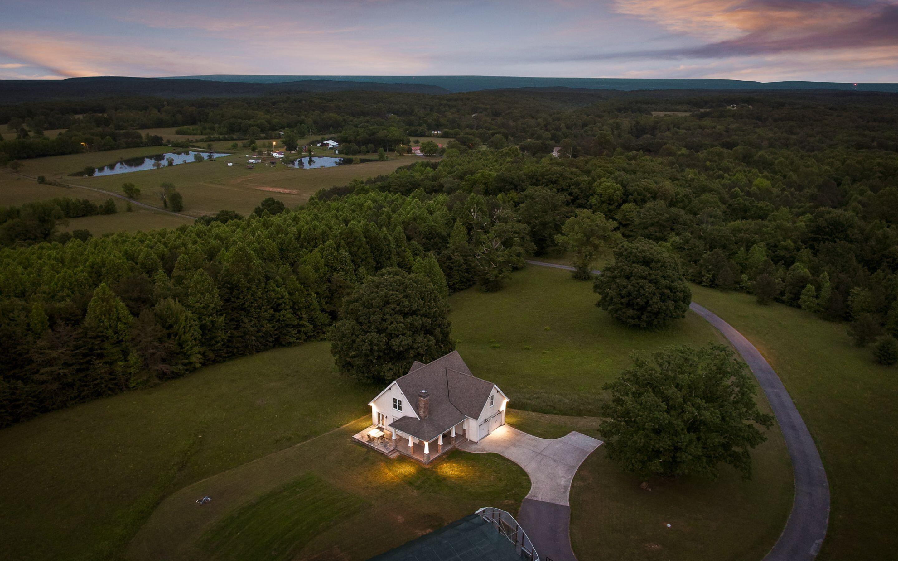 Image 3: Farmhouse