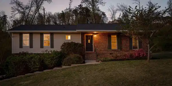 2924 Old Britain Circle