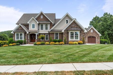 483 Clear Canyon Drive