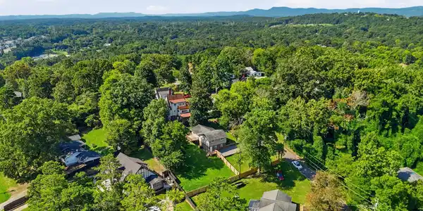 Image 3: 070_dji_20260826225913_0814_d
