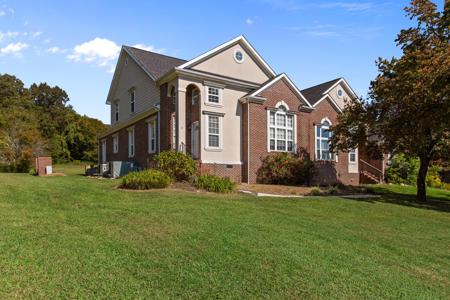 76 Big Cedar Drive