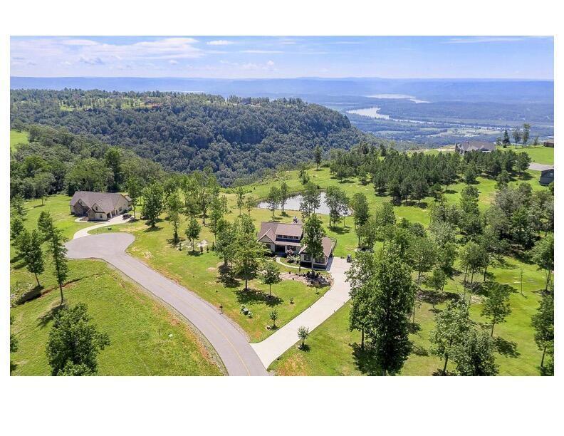 Image 1: Lot1