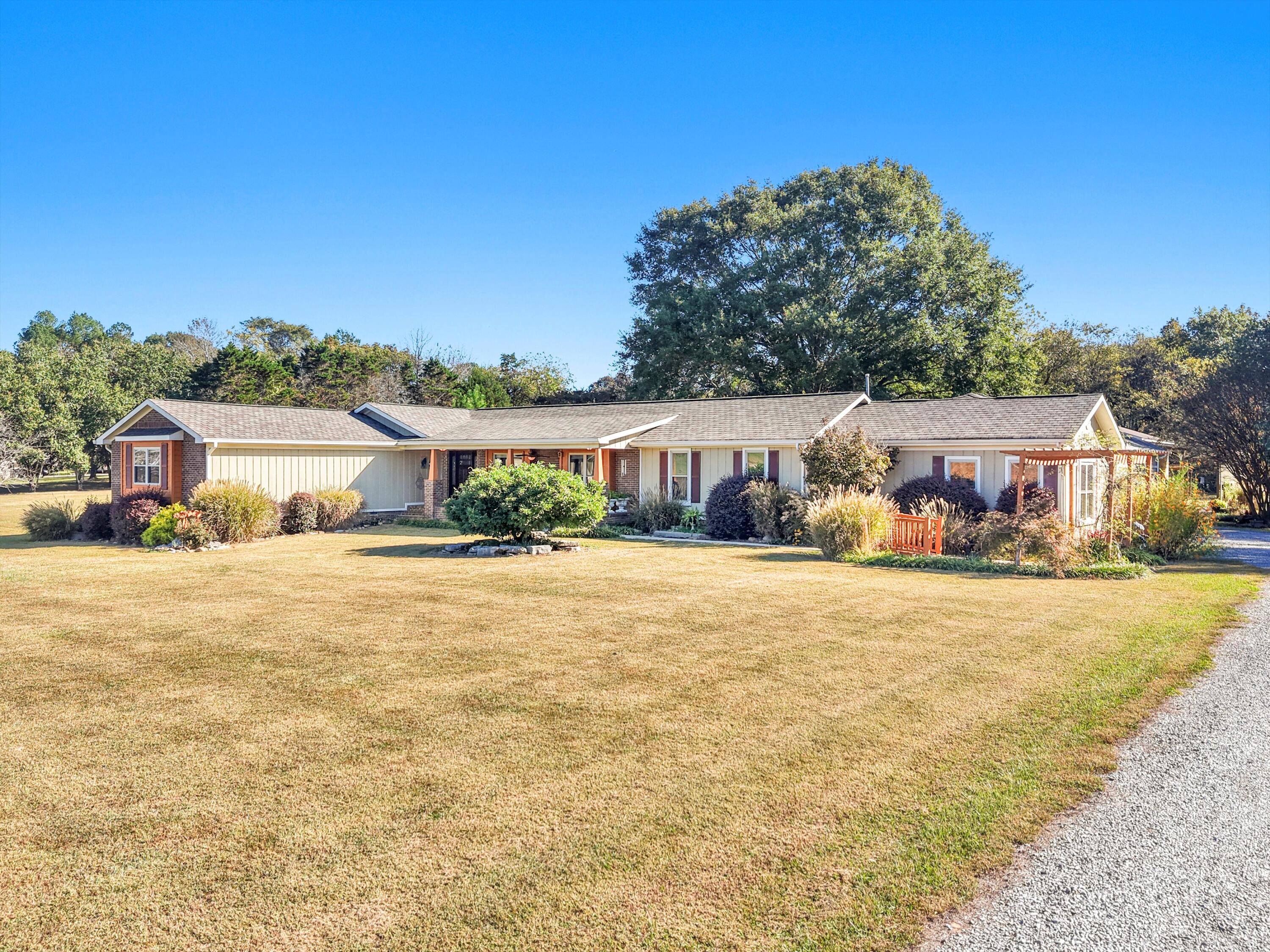 Image 3: 03-DJI_20251016105130_0624_D