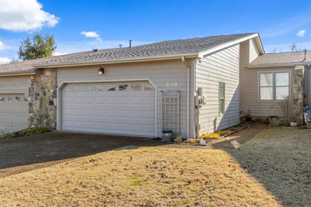 5914 Rainbow Springs Dr