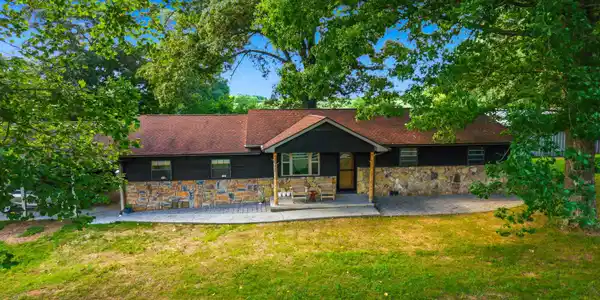 466 County Road 850