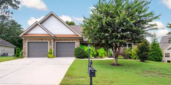 8879 Mckenzie Farm Drive