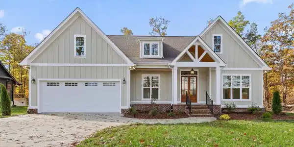 2748 Mowbray Pike