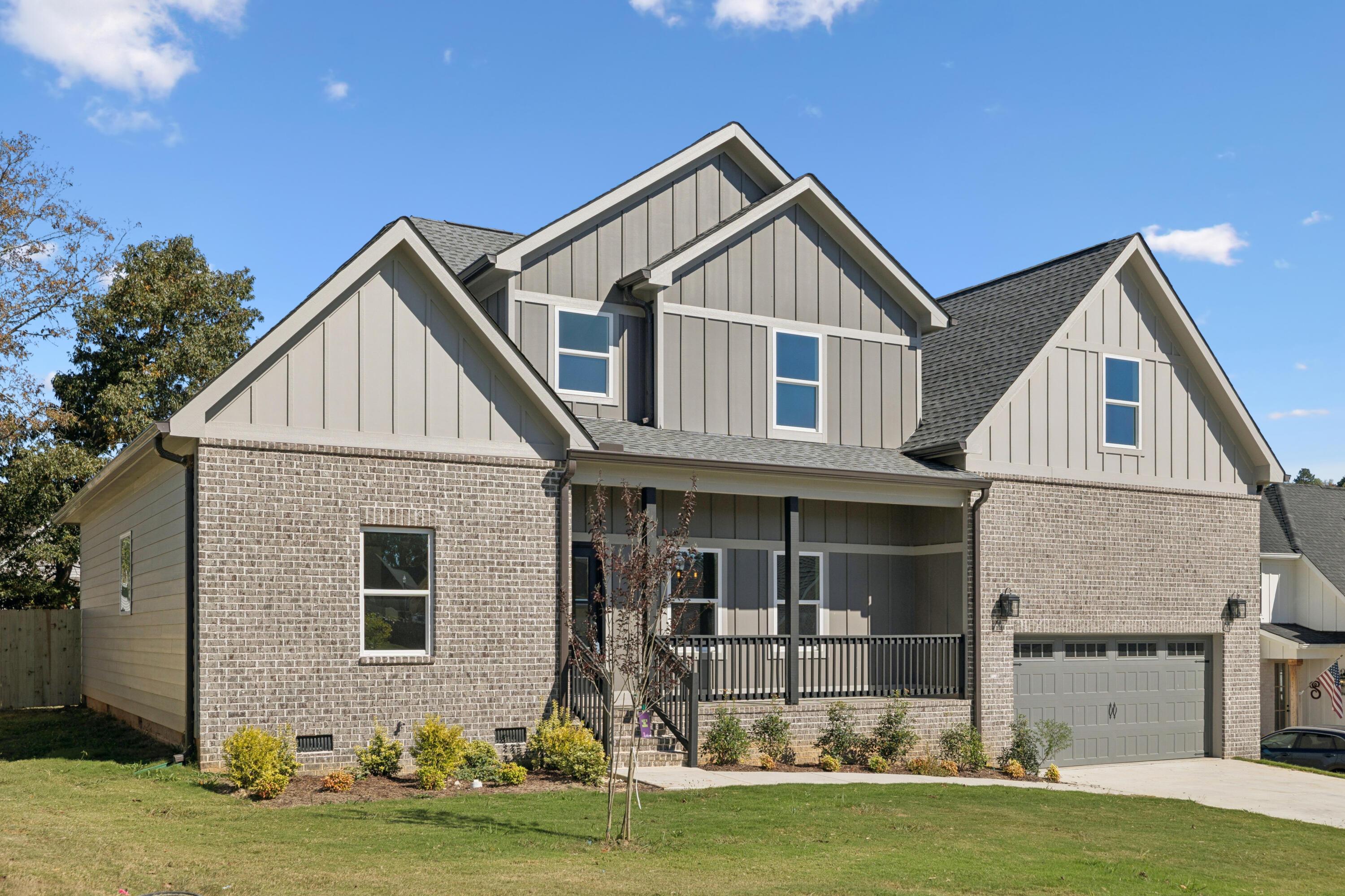 Image 1: 3-115 White Tail Lane NW - 003